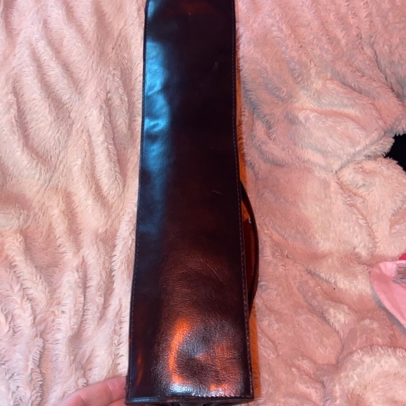 17 pocket croc embossed briefcase - Picture 9 of 13